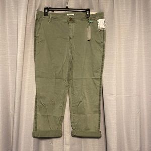 Maurice’s Slouchy Chino Capri Pants